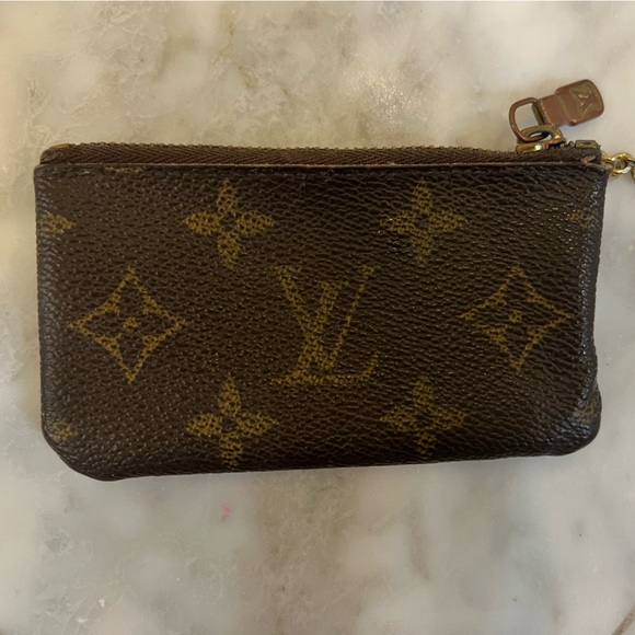 Authentic Louis Vuitton Key Pouch - Picture 4 of 9